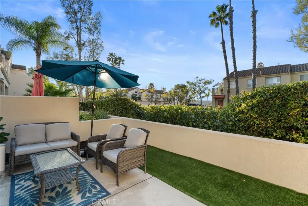 64 Fleurance Street, Laguna Niguel, California 92677 home-pic-11