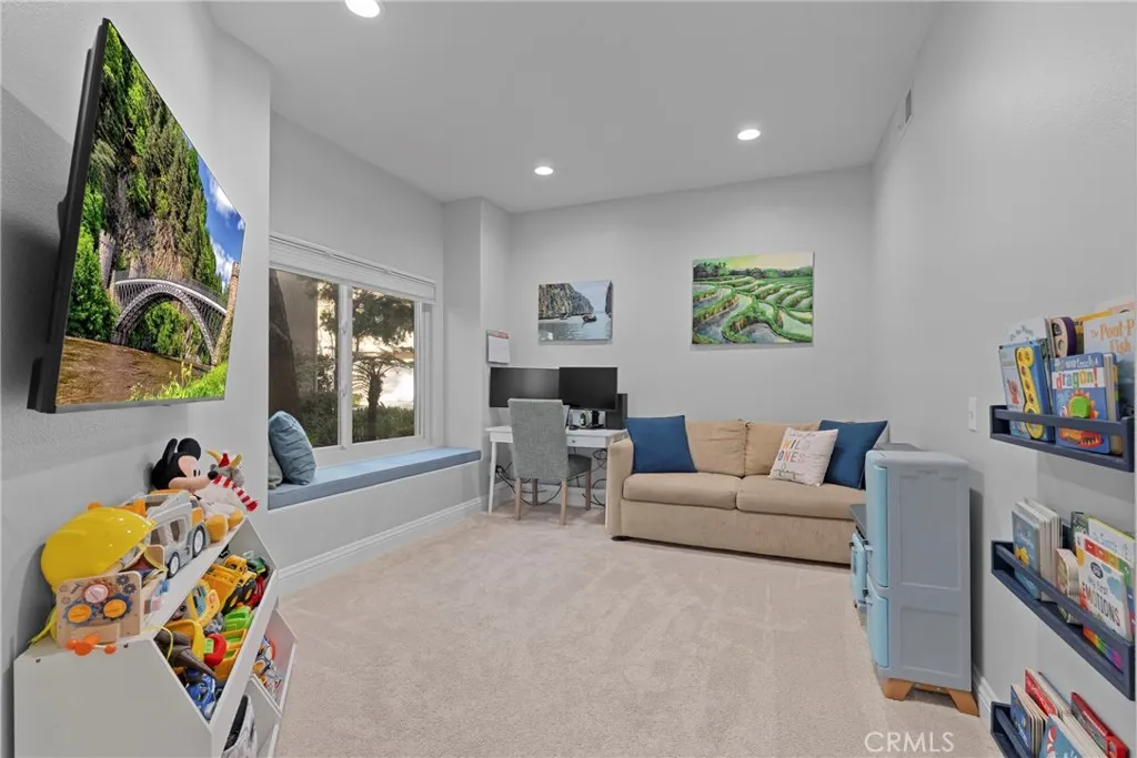 64 Fleurance Street, Laguna Niguel, California 92677 home-pic-13
