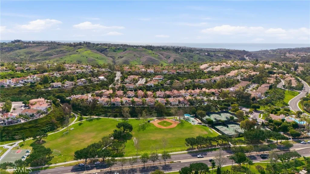 64 Fleurance Street, Laguna Niguel, California 92677 home-pic-44