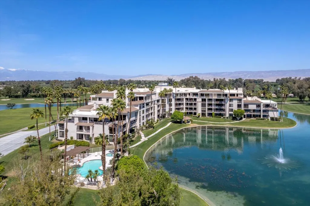 900 Island Drive 607, Rancho Mirage, California 92270 home-pic-4
