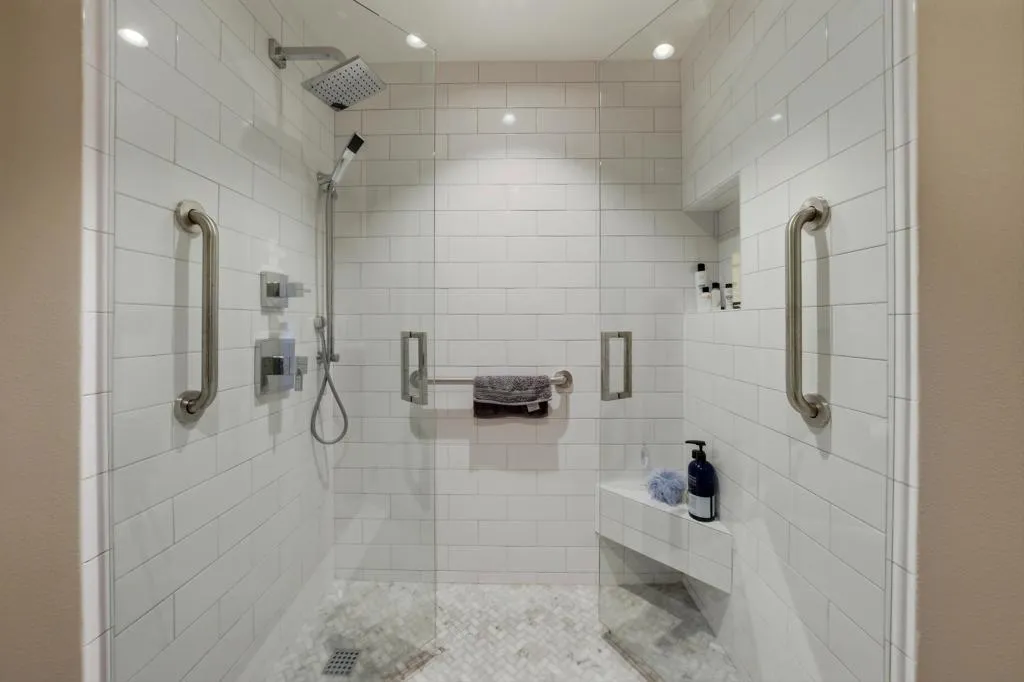 900 Island Drive 607, Rancho Mirage, California 92270 home-pic-24