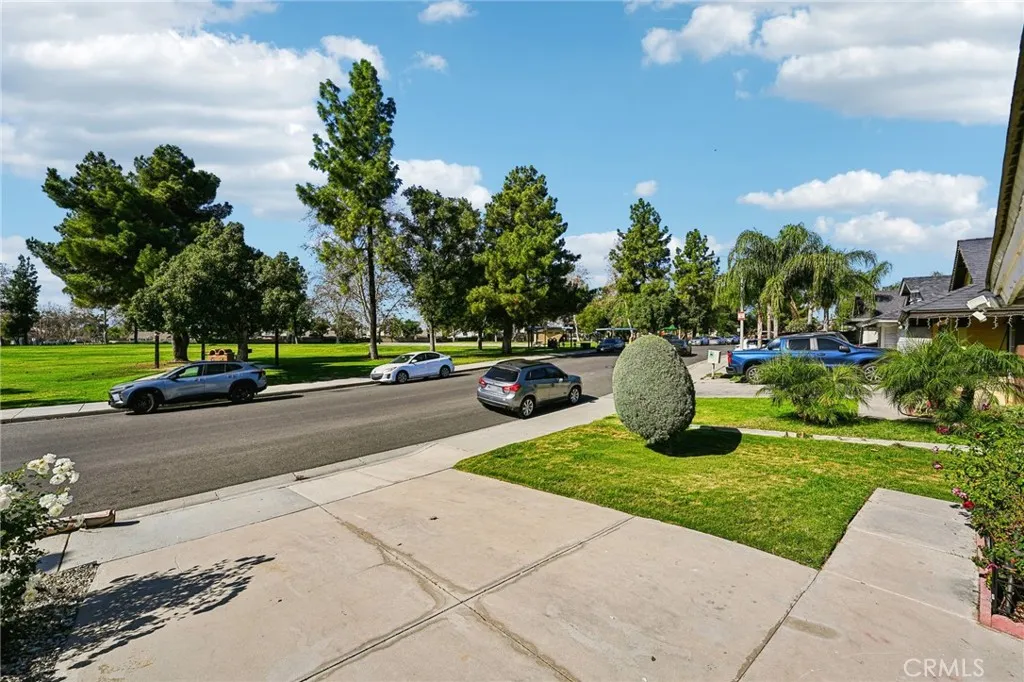 13210 Mohican, Moreno Valley, California 92555 home-pic-32
