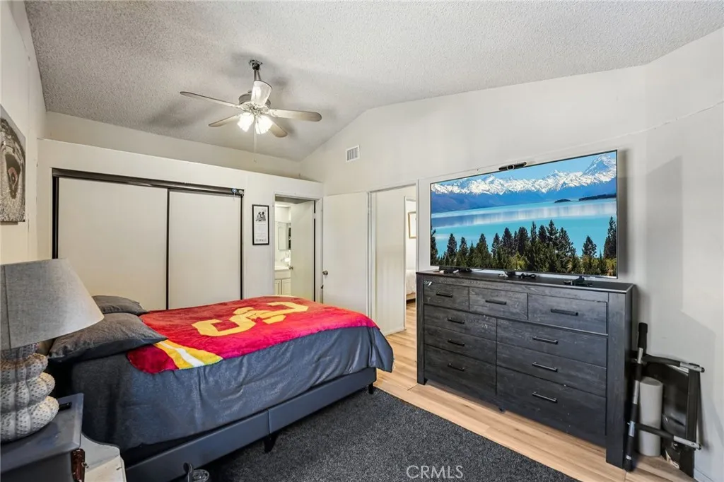 13210 Mohican, Moreno Valley, California 92555 home-pic-23