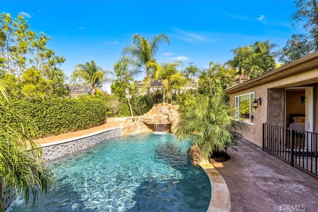 28381 Camino La Ronda, San Juan Capistrano, California 92675 home-pic-14