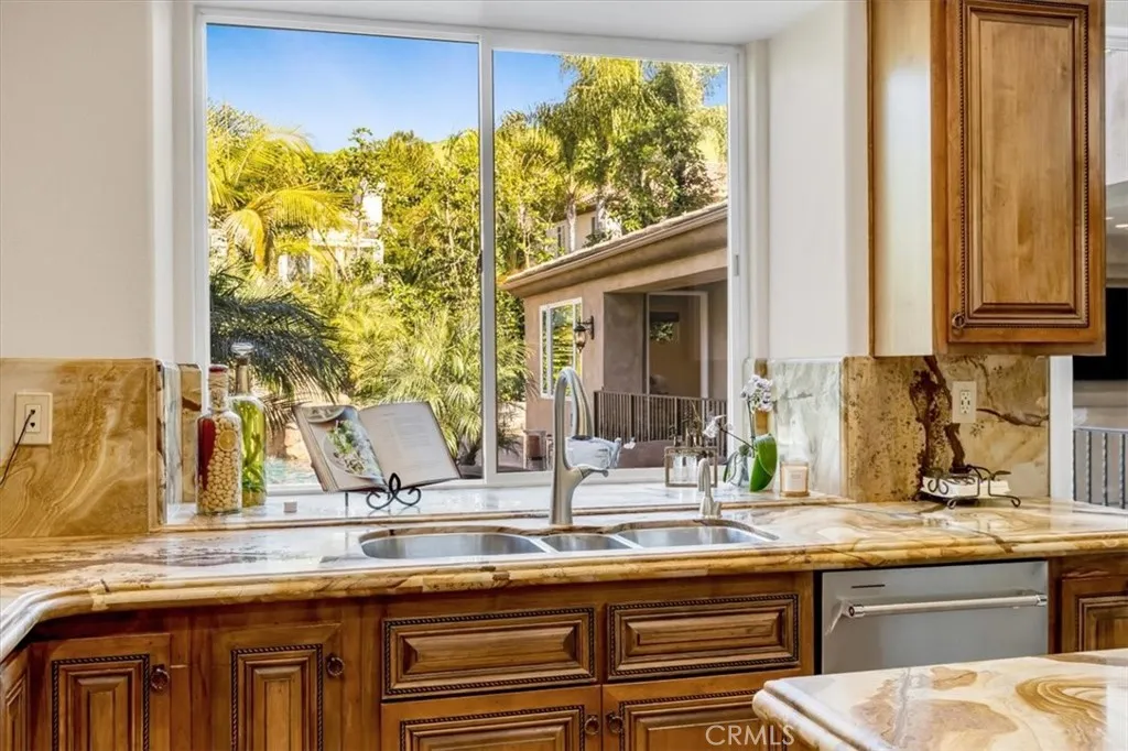 28381 Camino La Ronda, San Juan Capistrano, California 92675 home-pic-12