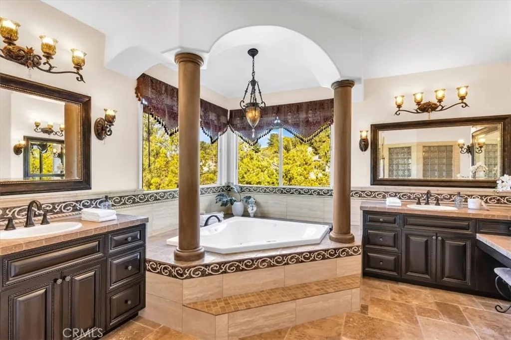 28381 Camino La Ronda, San Juan Capistrano, California 92675 home-pic-18
