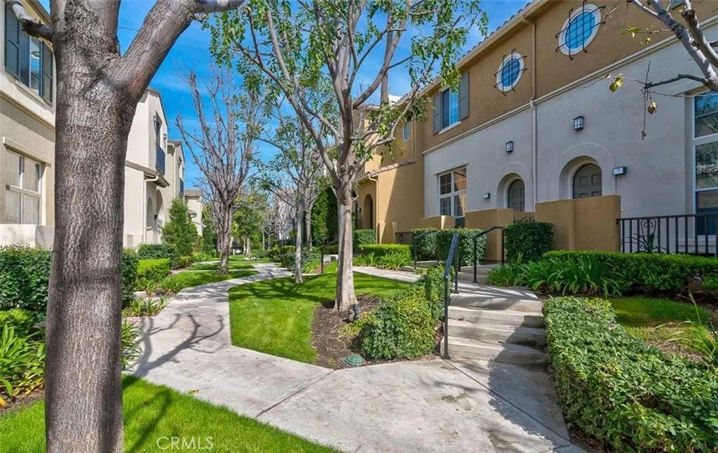 9 Bonsall, Irvine, California 92602 home-pic-19