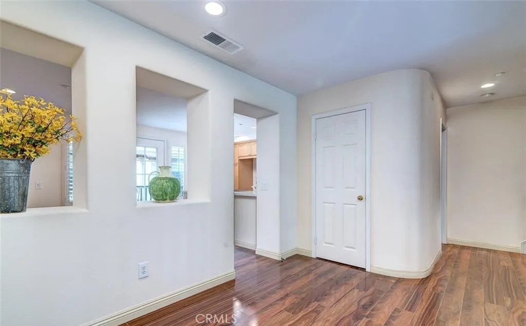 9 Bonsall, Irvine, California 92602 home-pic-6