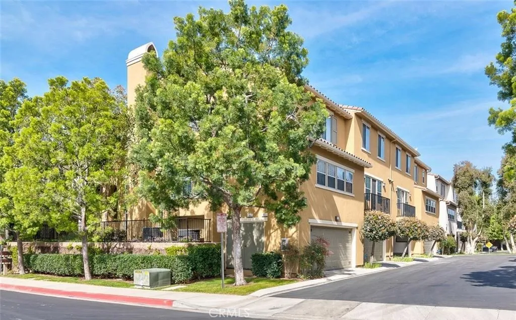 9 Bonsall, Irvine, California 92602 home-pic-2