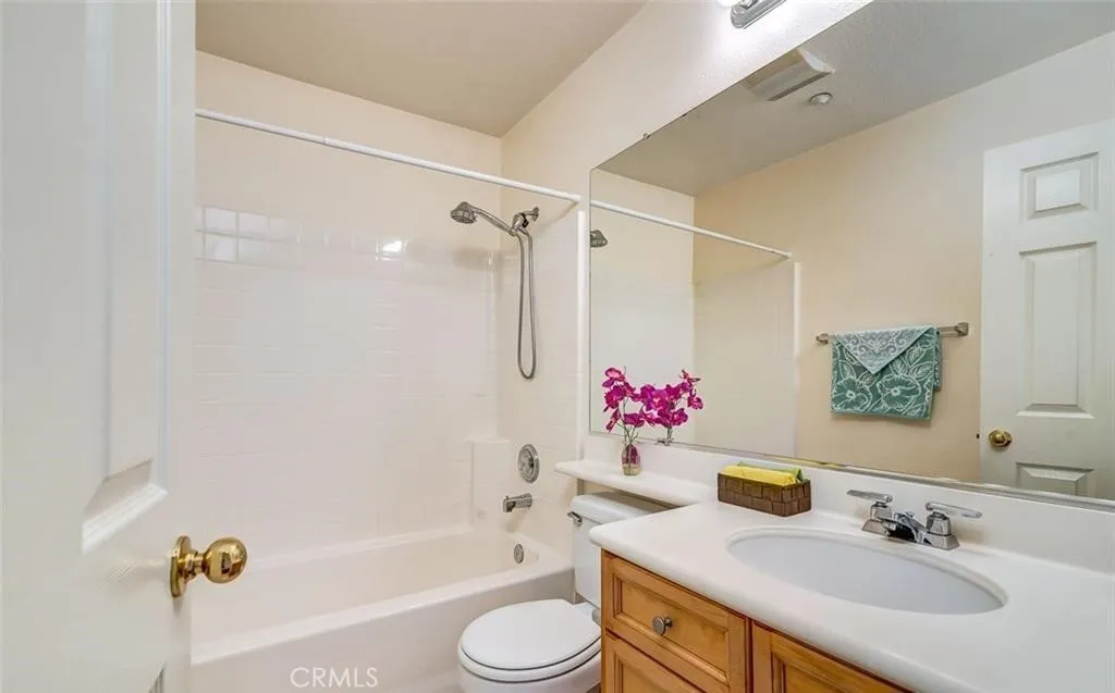 9 Bonsall, Irvine, California 92602 home-pic-11