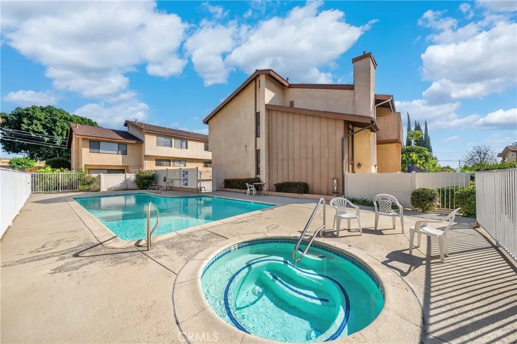 1231 S Golden West Avenue 3, Arcadia, California 91007 home-pic-25