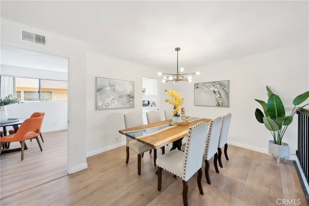 1231 S Golden West Avenue 3, Arcadia, California 91007 home-pic-6