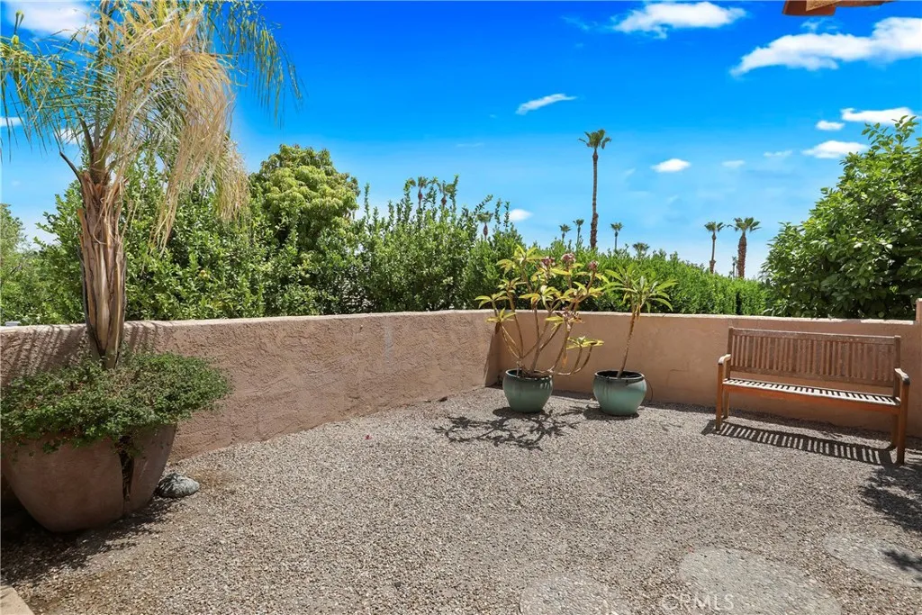 Side yard