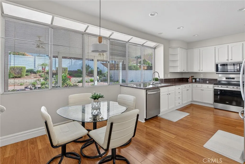 24096 Adams Avenue, Murrieta, California 92562 home-pic-7