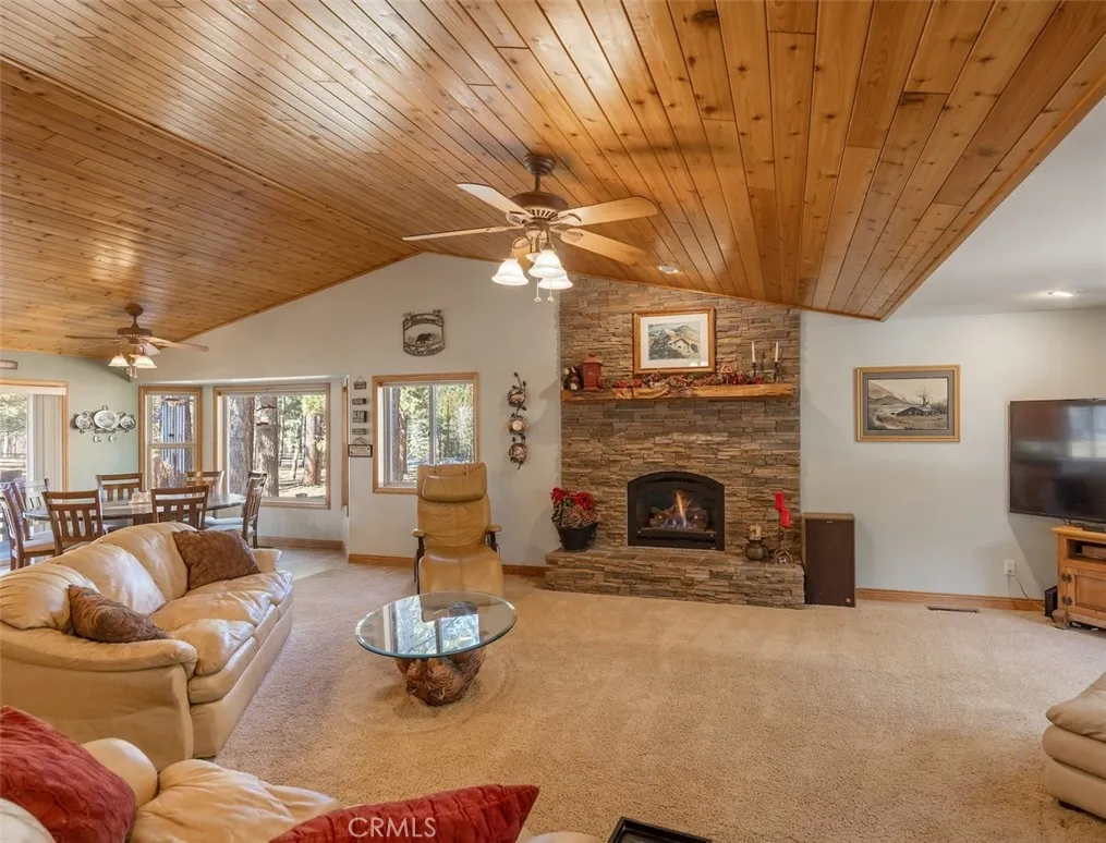 138 Crater Lake, Big Bear Lake, California 92315 home-pic-9