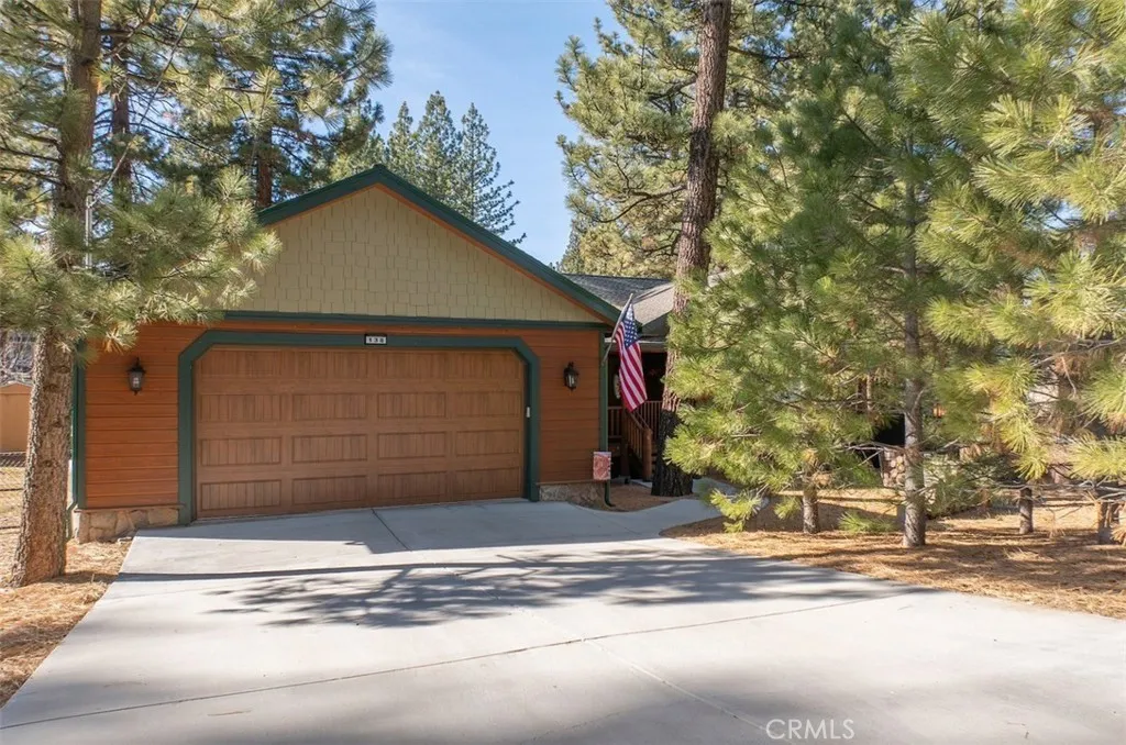 138 Crater Lake, Big Bear Lake, California 92315 home-pic-2