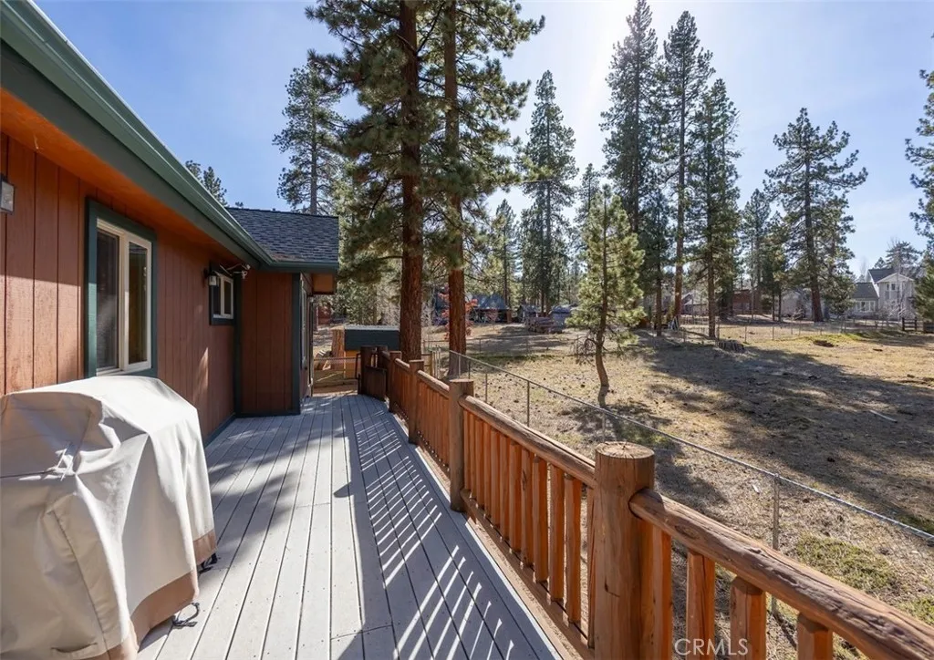 138 Crater Lake, Big Bear Lake, California 92315 home-pic-33