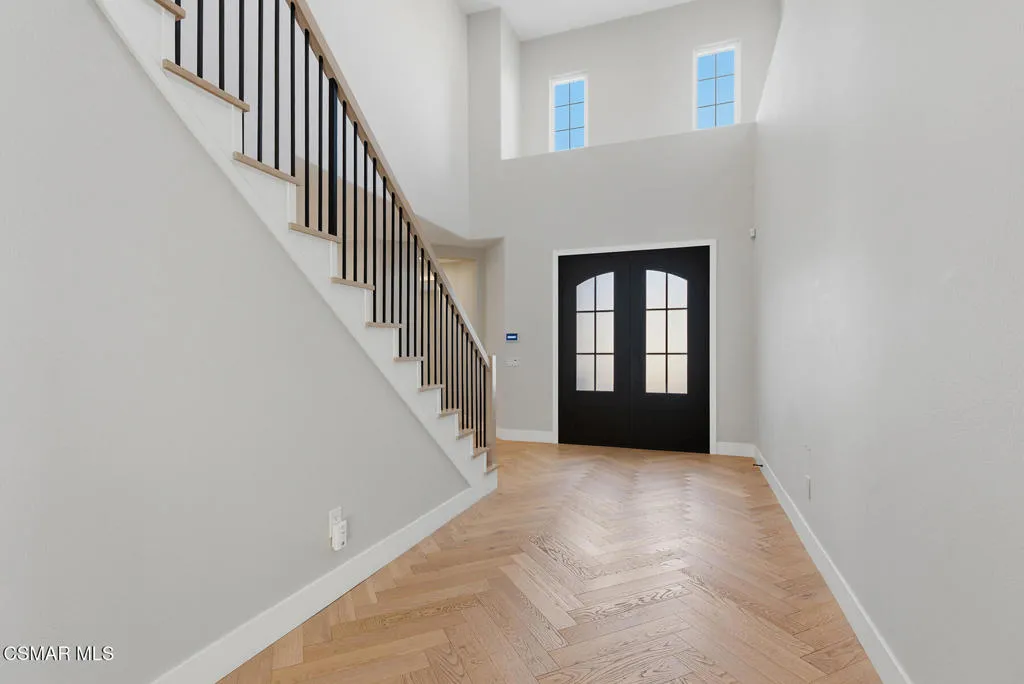 4630 Rio Bravo Court, Moorpark, California 93021 home-pic-6