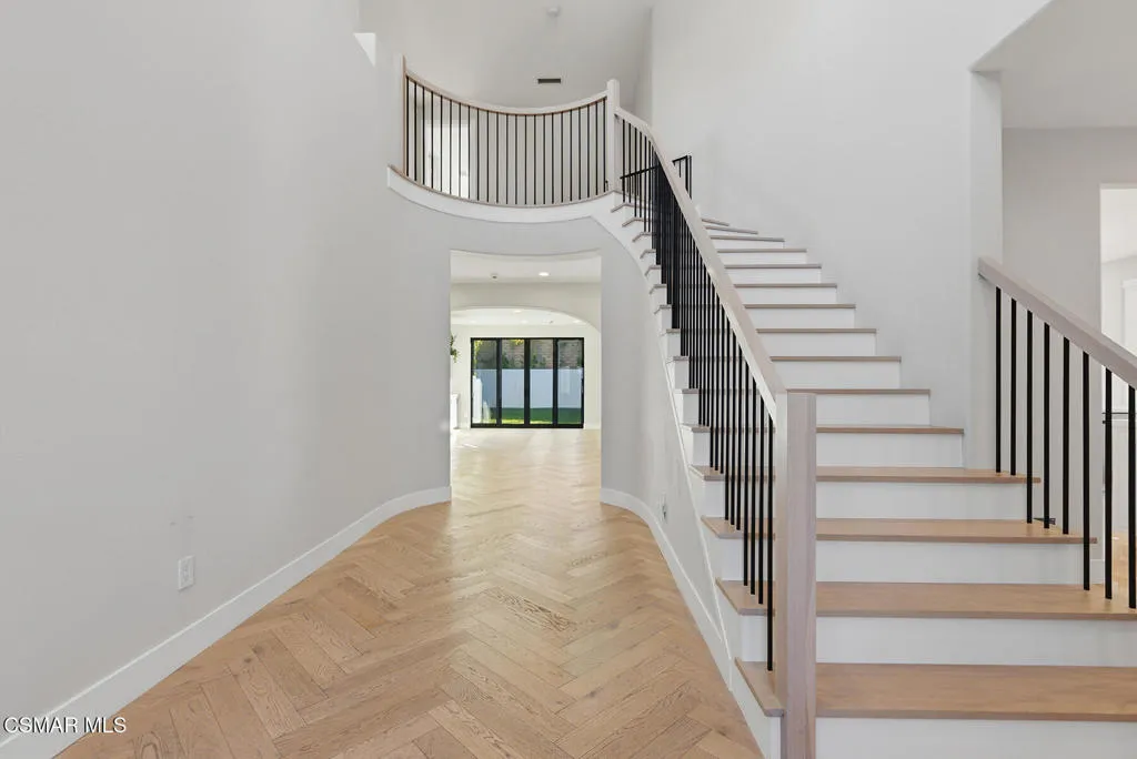 4630 Rio Bravo Court, Moorpark, California 93021 home-pic-4