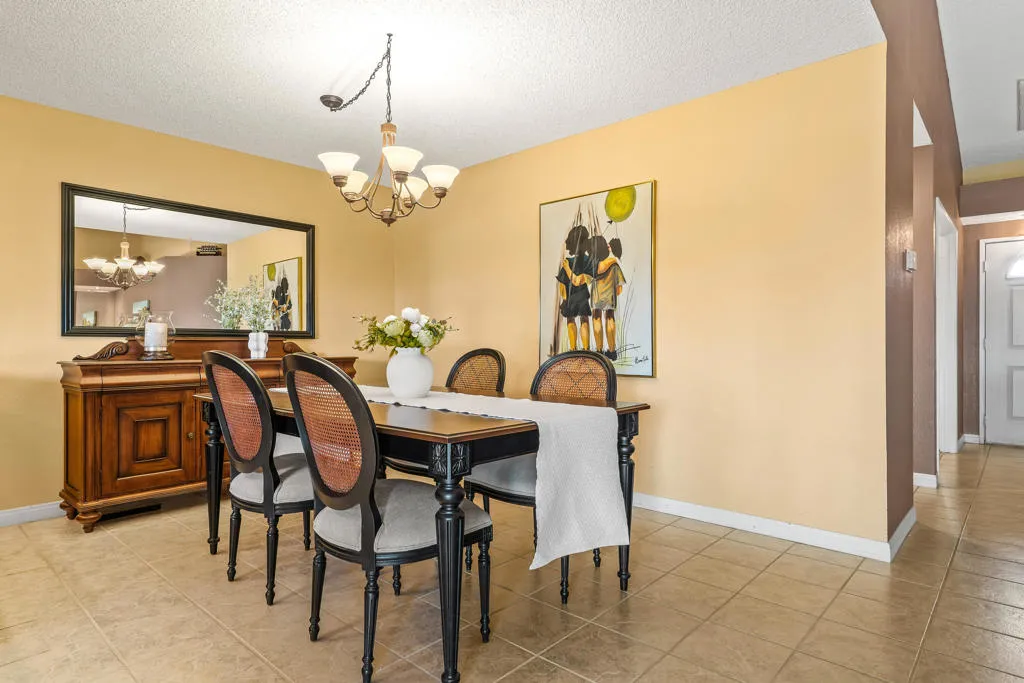 42110 Sand Dune Drive, Palm Desert, California 92211 home-pic-11