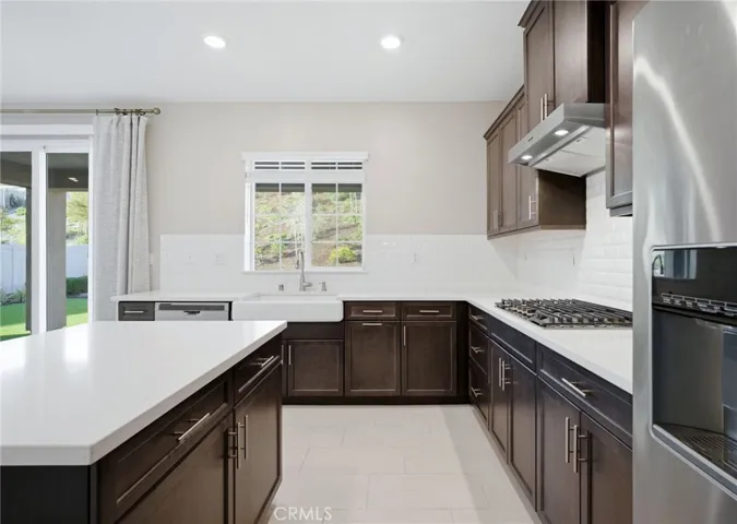 41524 Red Car Drive, Lake Elsinore, California 92532