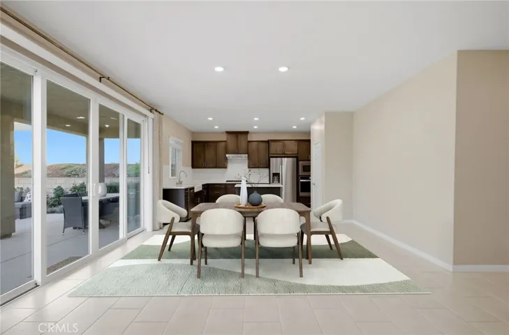 Dinning Quarters