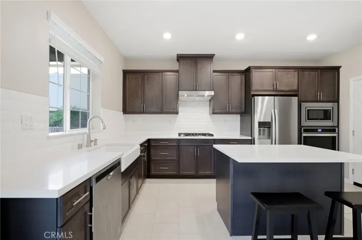 41524 Red Car Drive, Lake Elsinore, California 92532