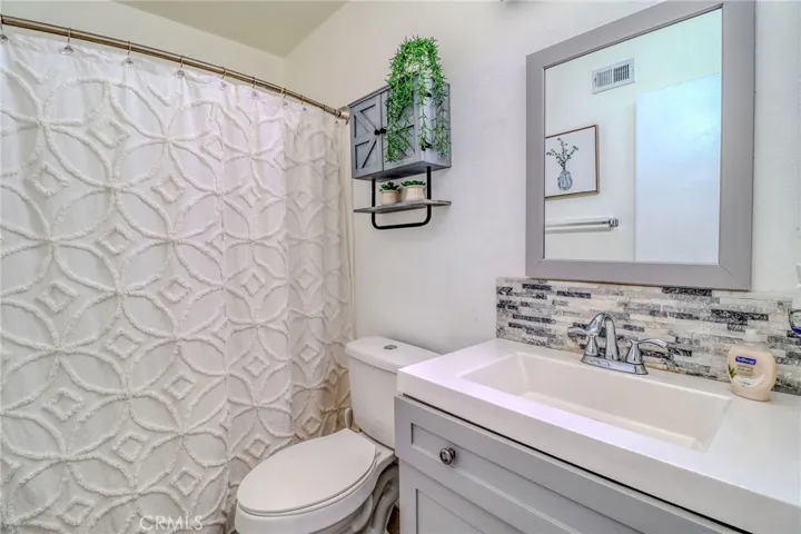 5970 Sky Meadow, Jurupa Valley, California 92509