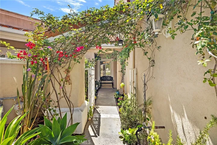 6 Avenida La Promesa, Coto De Caza, California 92679