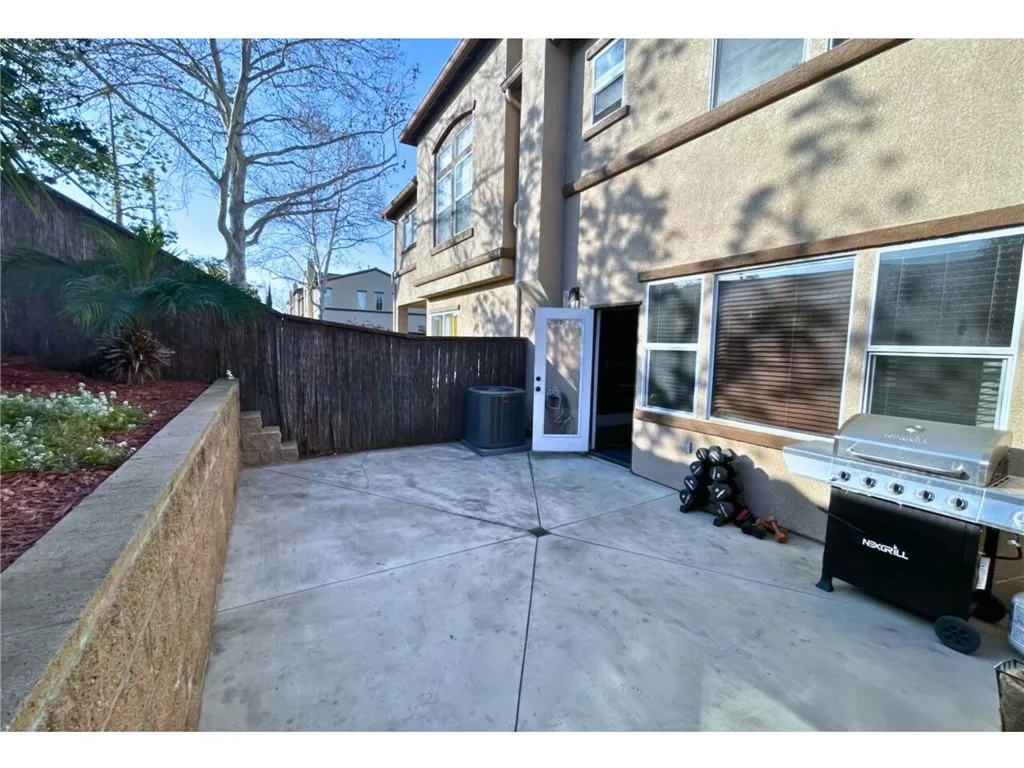 4484 Brisbane Way 3, Oceanside, California 92058 home-pic-35