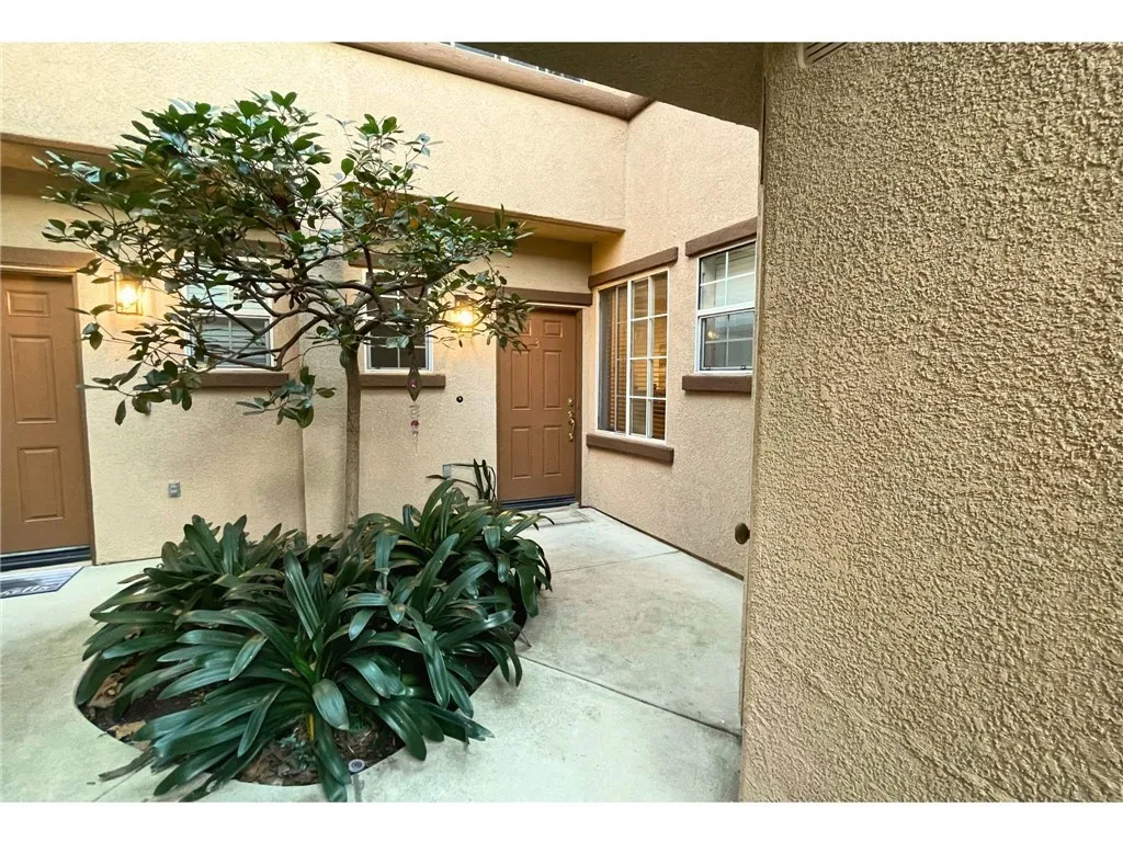 4484 Brisbane Way 3, Oceanside, California 92058 home-pic-3