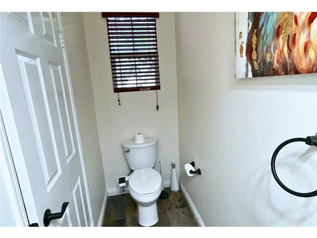 4484 Brisbane Way 3, Oceanside, California 92058 home-pic-16