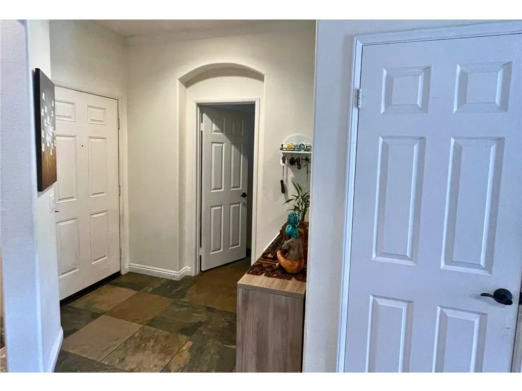 4484 Brisbane Way 3, Oceanside, California 92058 home-pic-7