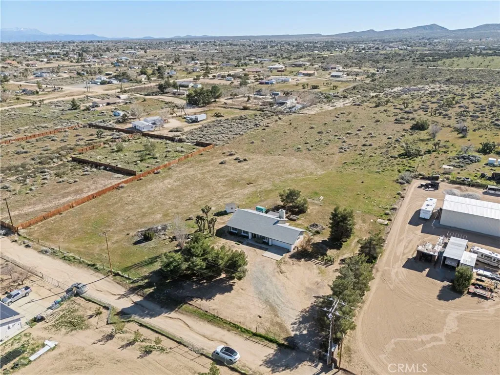 5971 Brawley, Phelan, California 92371 home-pic-1