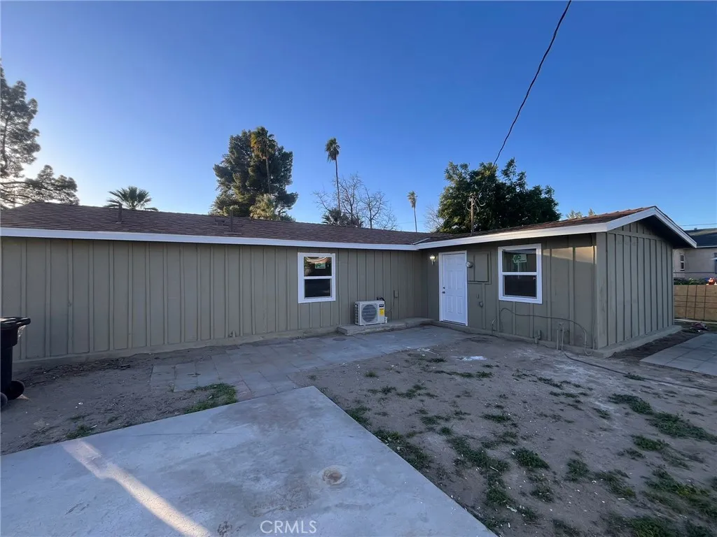 675 S Santa Fe Avenue, San Jacinto, California 92583 home-pic-29