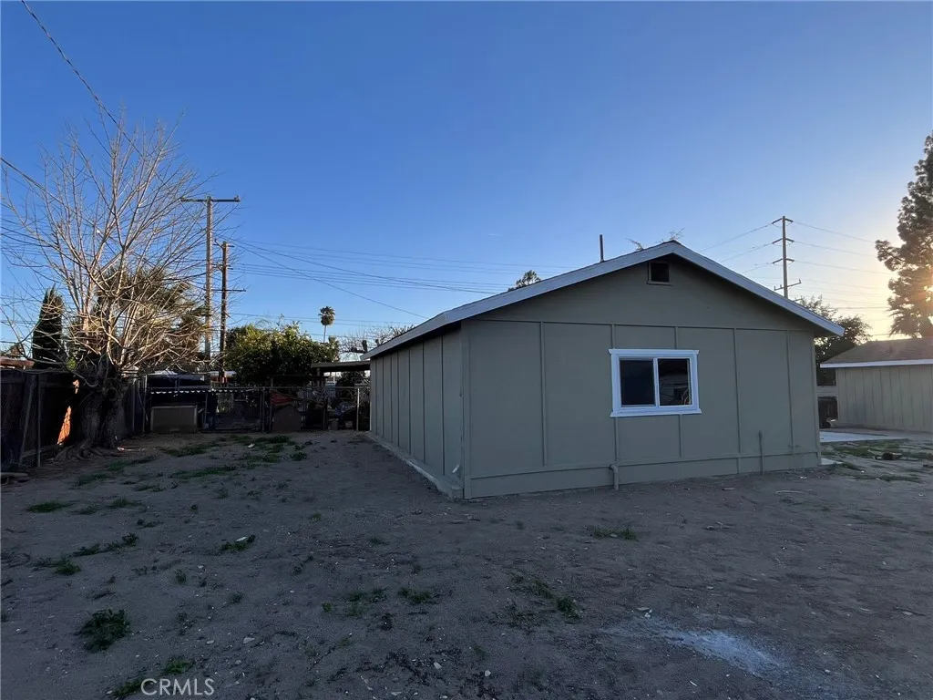 675 S Santa Fe Avenue, San Jacinto, California 92583 home-pic-30