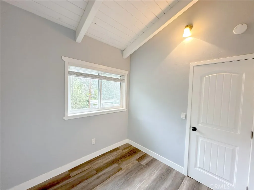 726 Golden, Lake Arrowhead, California 92352 home-pic-18