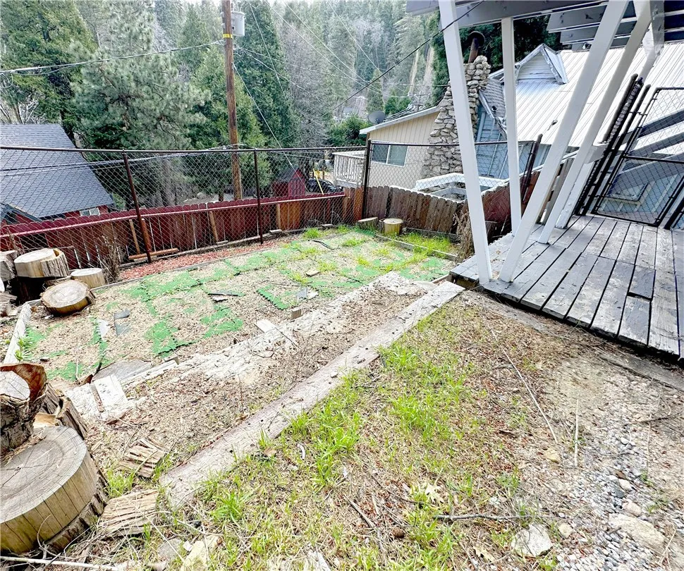 726 Golden, Lake Arrowhead, California 92352 home-pic-41