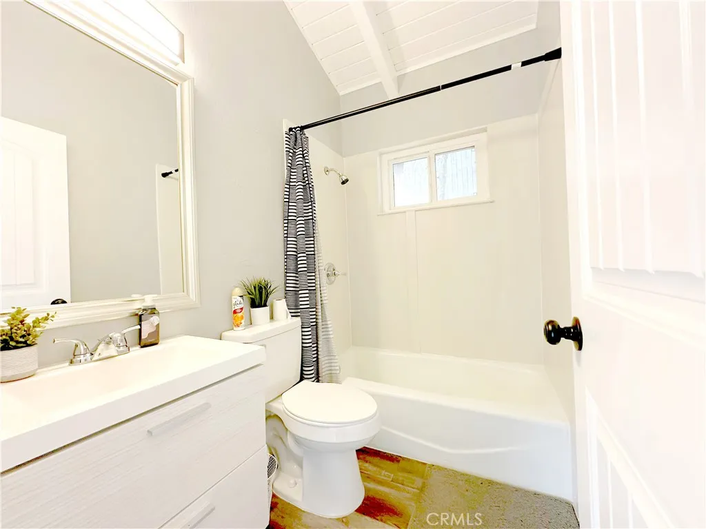 726 Golden, Lake Arrowhead, California 92352 home-pic-20
