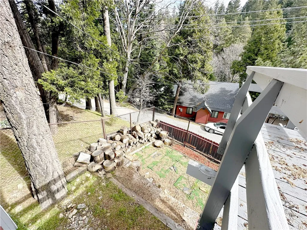 726 Golden, Lake Arrowhead, California 92352 home-pic-42