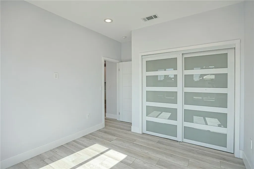 7586 El Prado, Buena Park, California 90620 home-pic-28