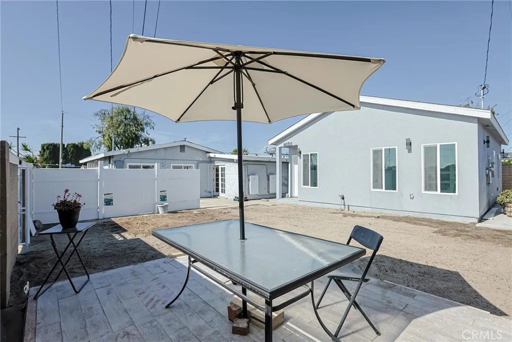 7586 El Prado, Buena Park, California 90620 home-pic-40