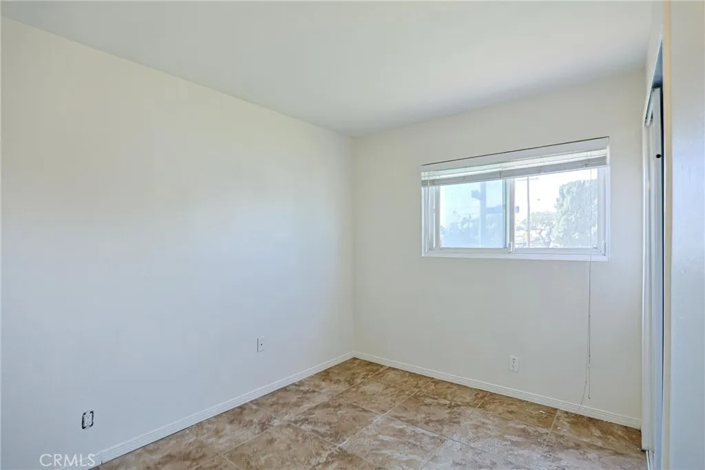 7586 El Prado, Buena Park, California 90620 home-pic-16