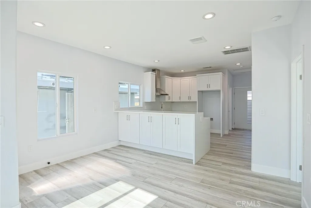 7586 El Prado, Buena Park, California 90620 home-pic-22