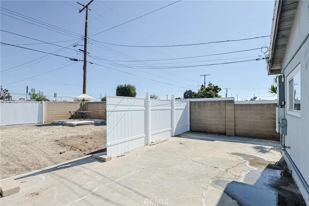 7586 El Prado, Buena Park, California 90620 home-pic-38