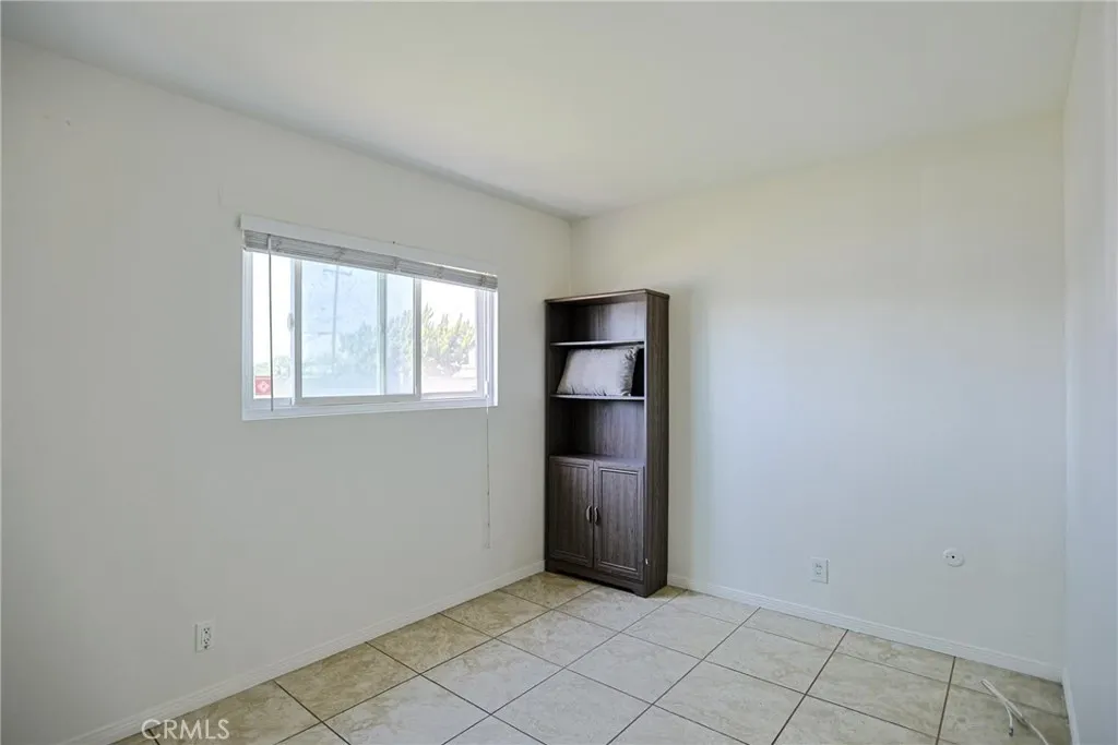 7586 El Prado, Buena Park, California 90620 home-pic-14