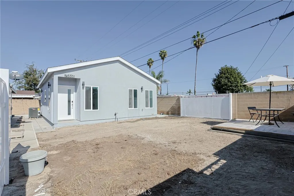 7586 El Prado, Buena Park, California 90620 home-pic-18