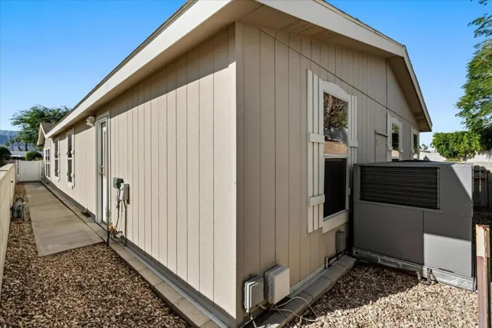 25-73204 Cold Springs Way-27