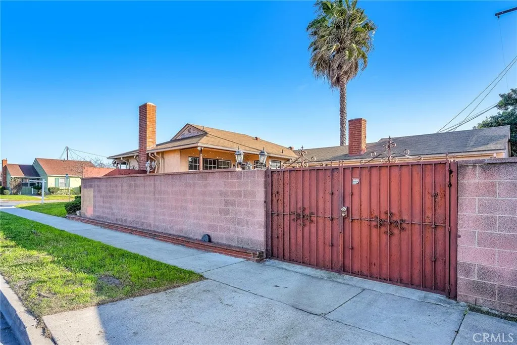 12911 Daphne, Gardena, California 90249 home-pic-15