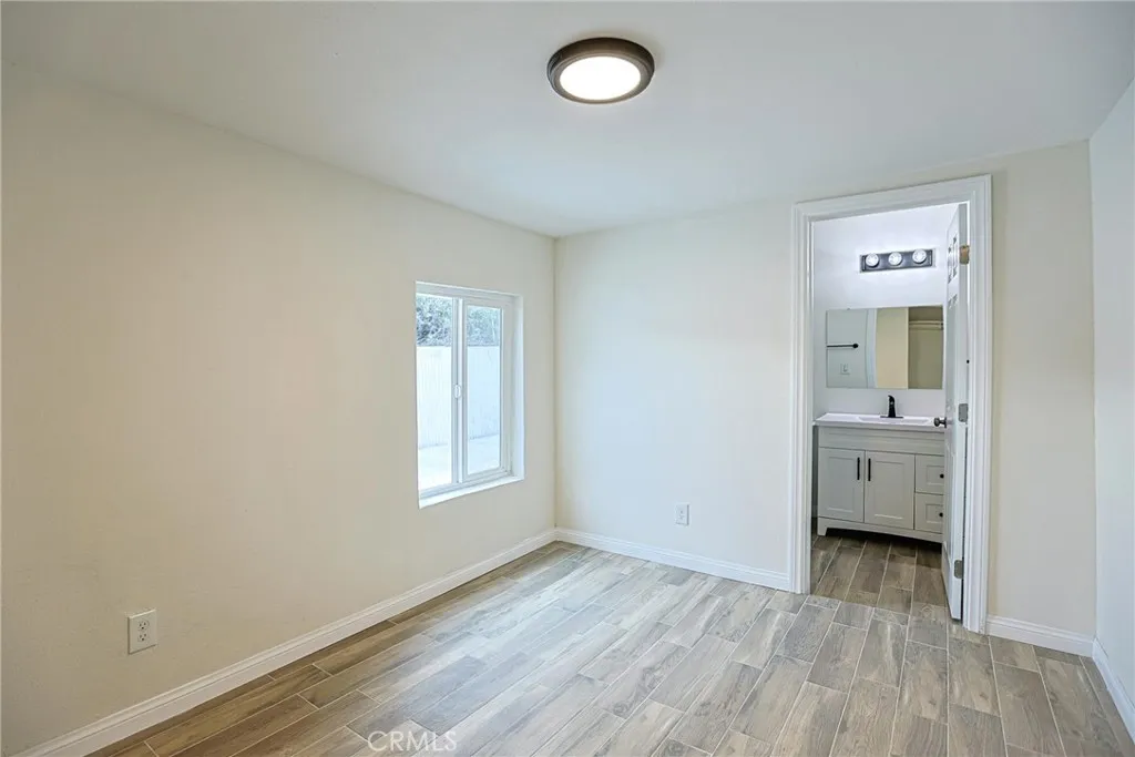 122 N Bewley Street, Santa Ana, California 92703 home-pic-32